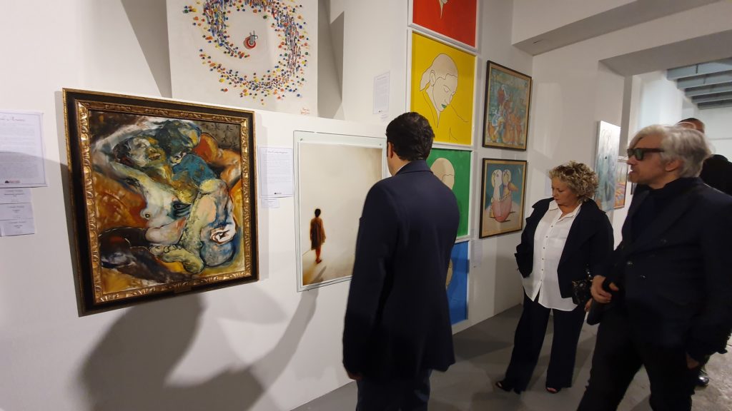 L’artista altoatesina Sigrid Plattner in mostra a Laives, con “Astrid”, presentata da Salvo Nugnes