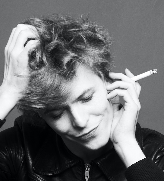 David Bowie fotografato da Sukita: cento scatti in mostra   a Palermo