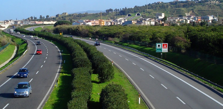 A/18 Messina-Catania partono gli interventi sui sottopassi e sui muri di sostegno