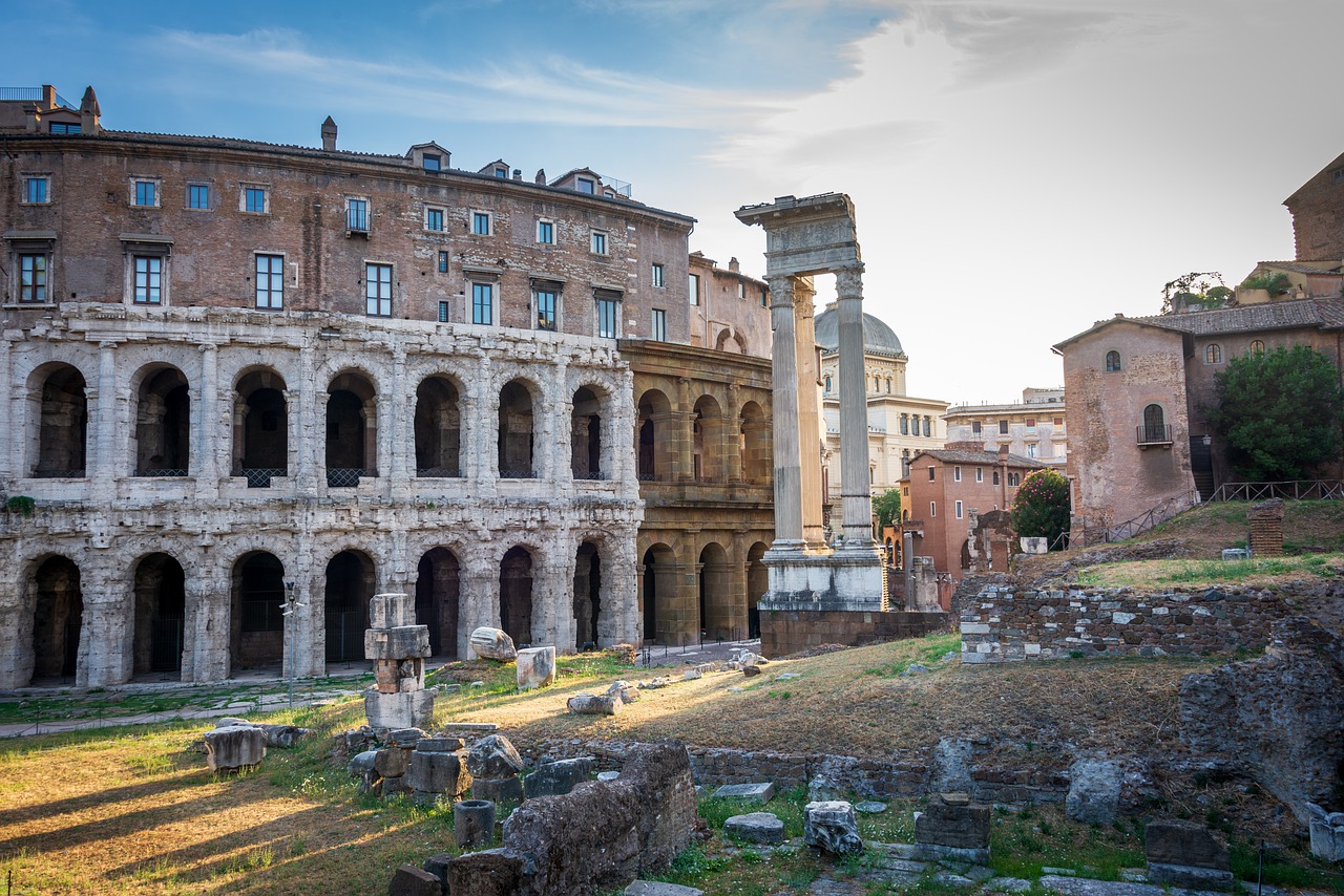 “Quanto sei bella Roma…”: un museo a cielo aperto raccontato da Cesare Bocci