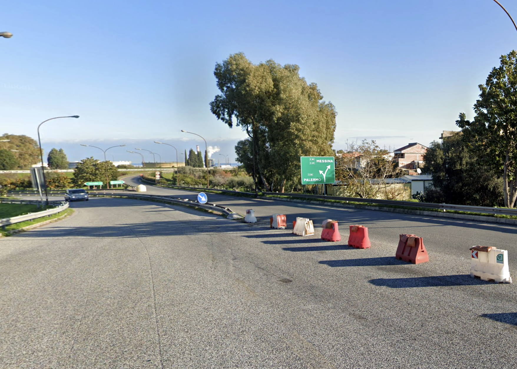 Riqualificazione A20: al via i lavori per il nuovo asfalto dello svincolo di Milazzo. I DETTAGLI PER IL TRAFFICO
